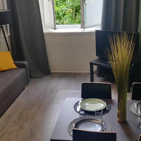 Appartement La Bourboule, 2 Pieces, 4 Personnes - Fr-1-667-6 Lejlighed *